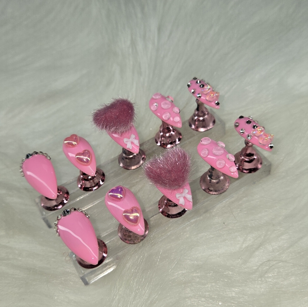 Press On Nails - Picture 4 of 5